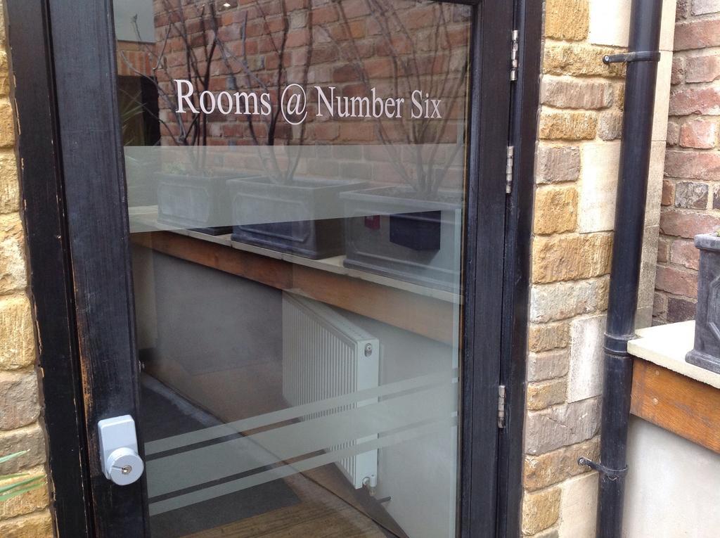 Rooms @ Number Six 오크햄 외부 사진